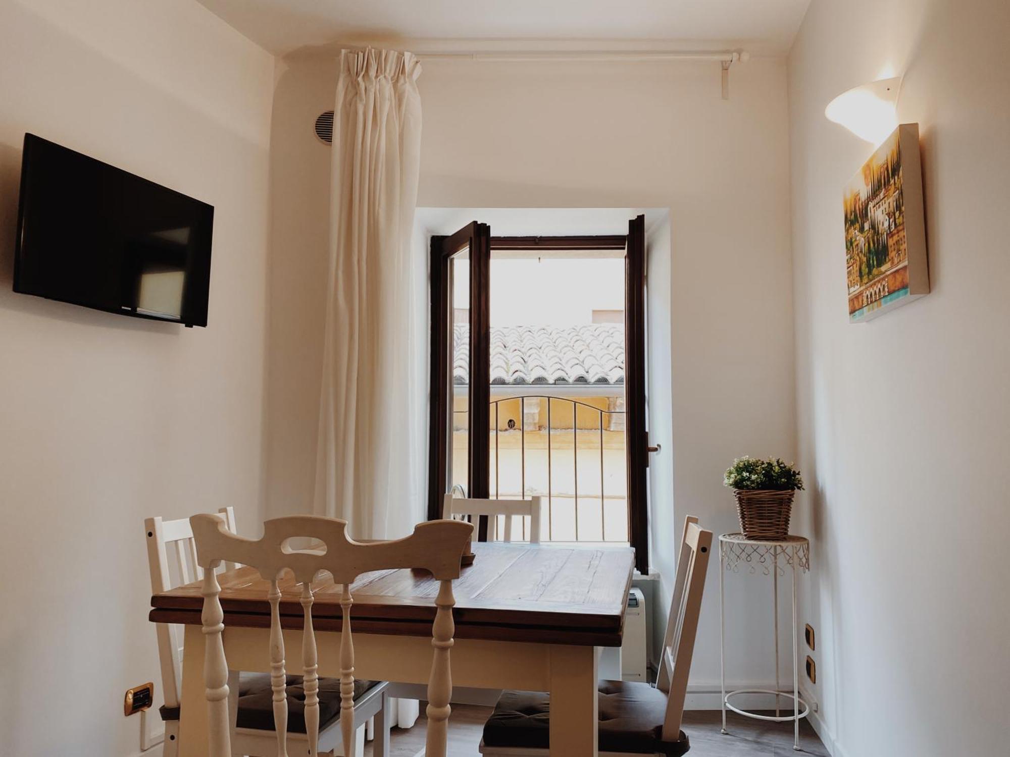 Appartement Lo Scalino à Vérone Extérieur photo