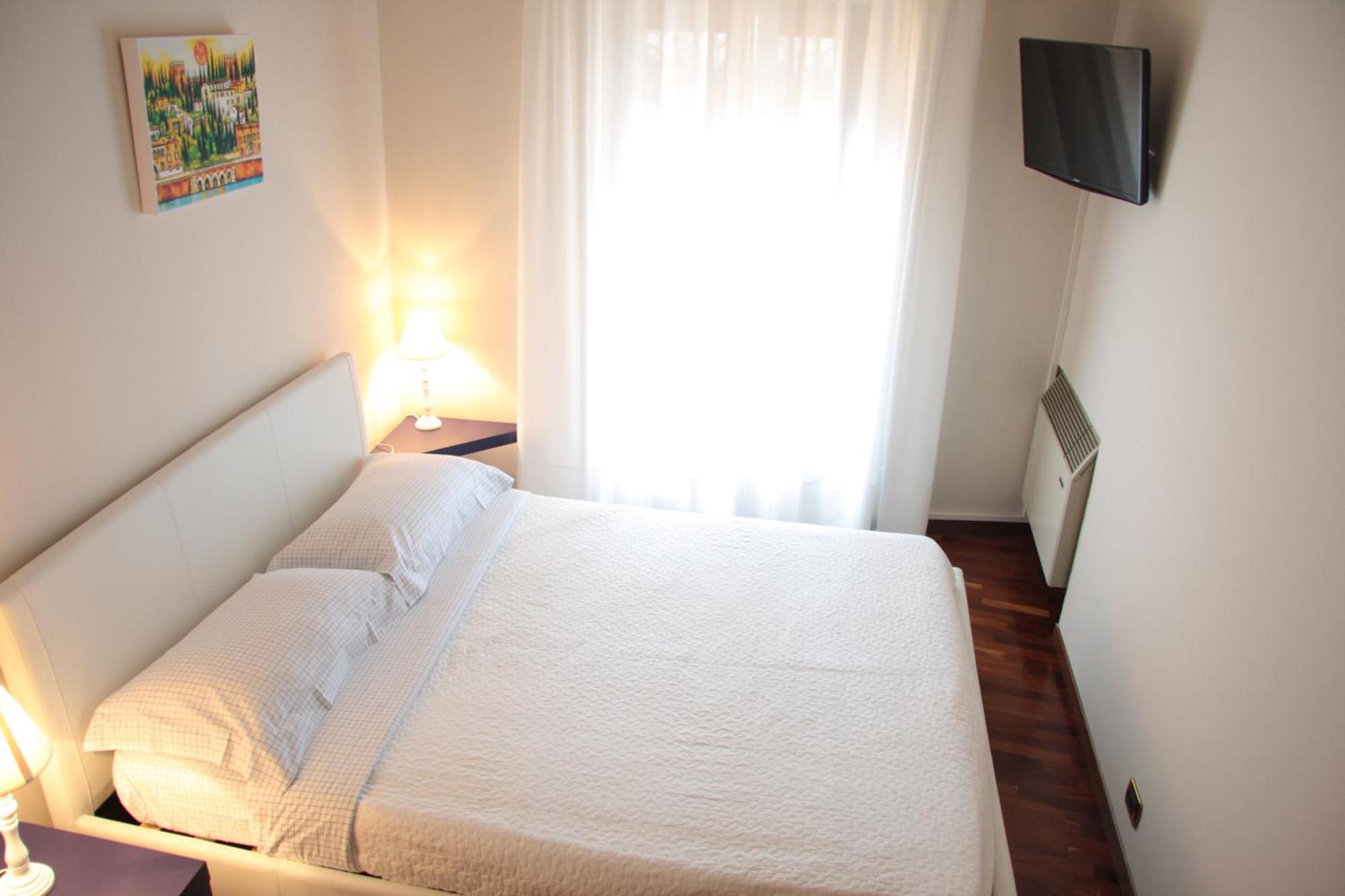 Appartement Lo Scalino à Vérone Extérieur photo