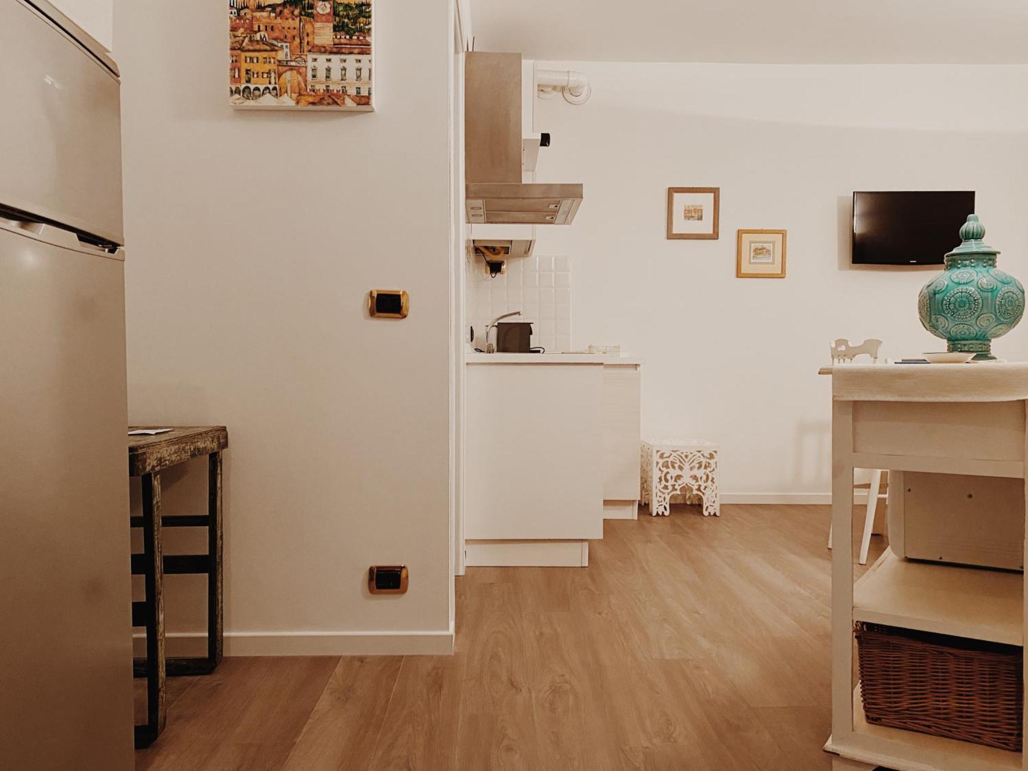 Appartement Lo Scalino à Vérone Extérieur photo